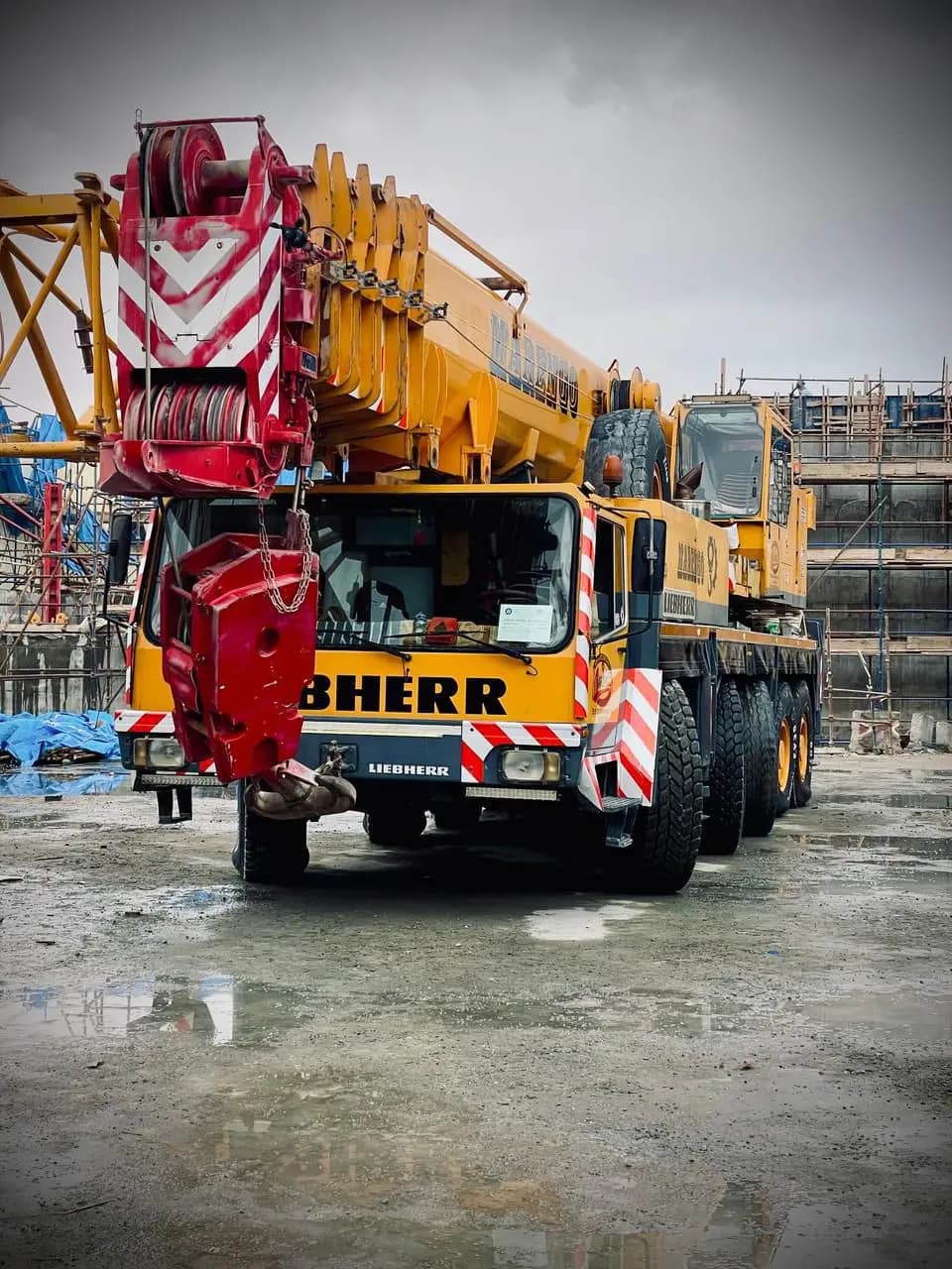mopile crane